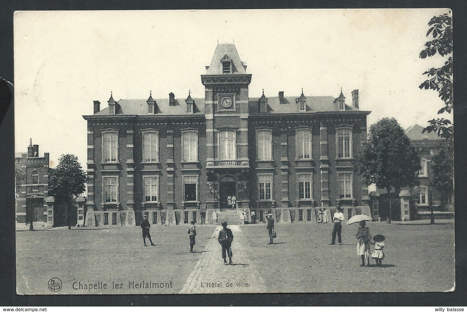 +++ CPA - CHAPELLE LEZ HERLAIMONT - Hôtel de ville - Nels   //