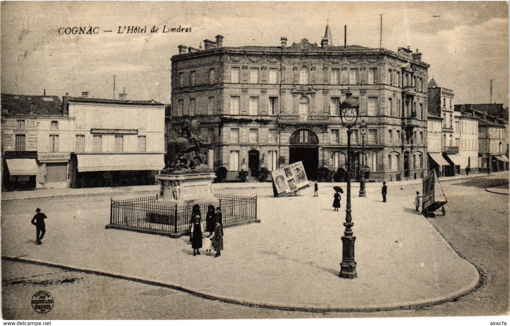 CPA Charente COGNAC L'Hotel de Londres (984099)