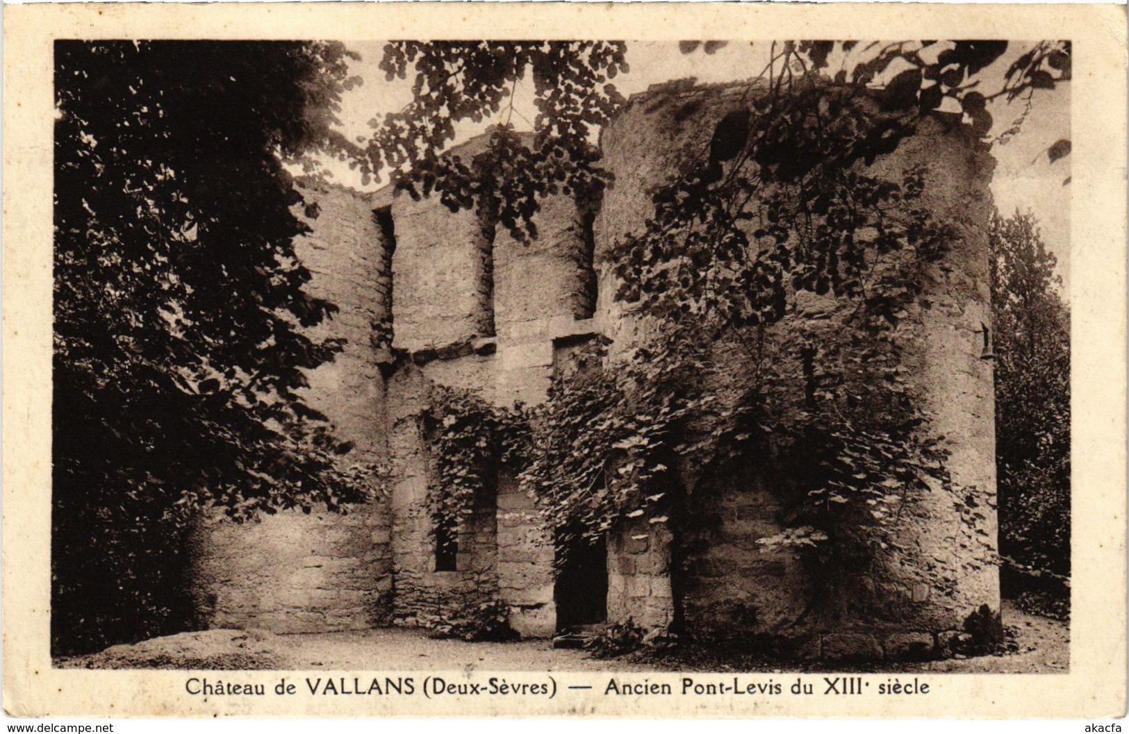 CPA Chateau de VALLANS - Ancien Pont-Levis (89471)