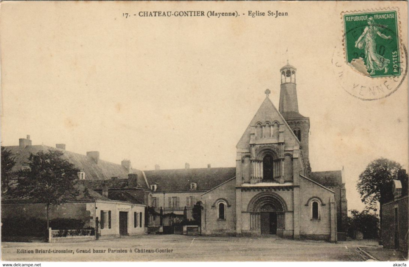 CPA Chateau-Gontier Eglise St-Jean (805418)