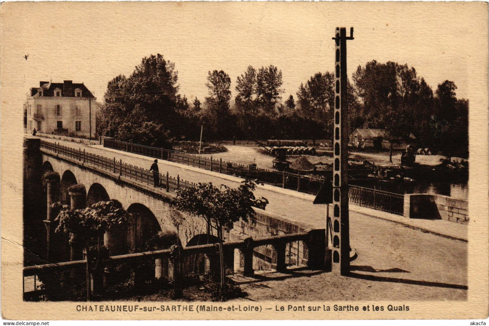 CPA Chateauneuf-sur-Sarthe Le Pont (1180562)