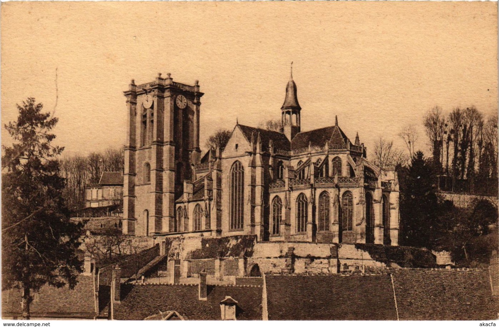 CPA Chaumont-en-Vexin - L'Eglise St-Jean-Baptiste (1032423)