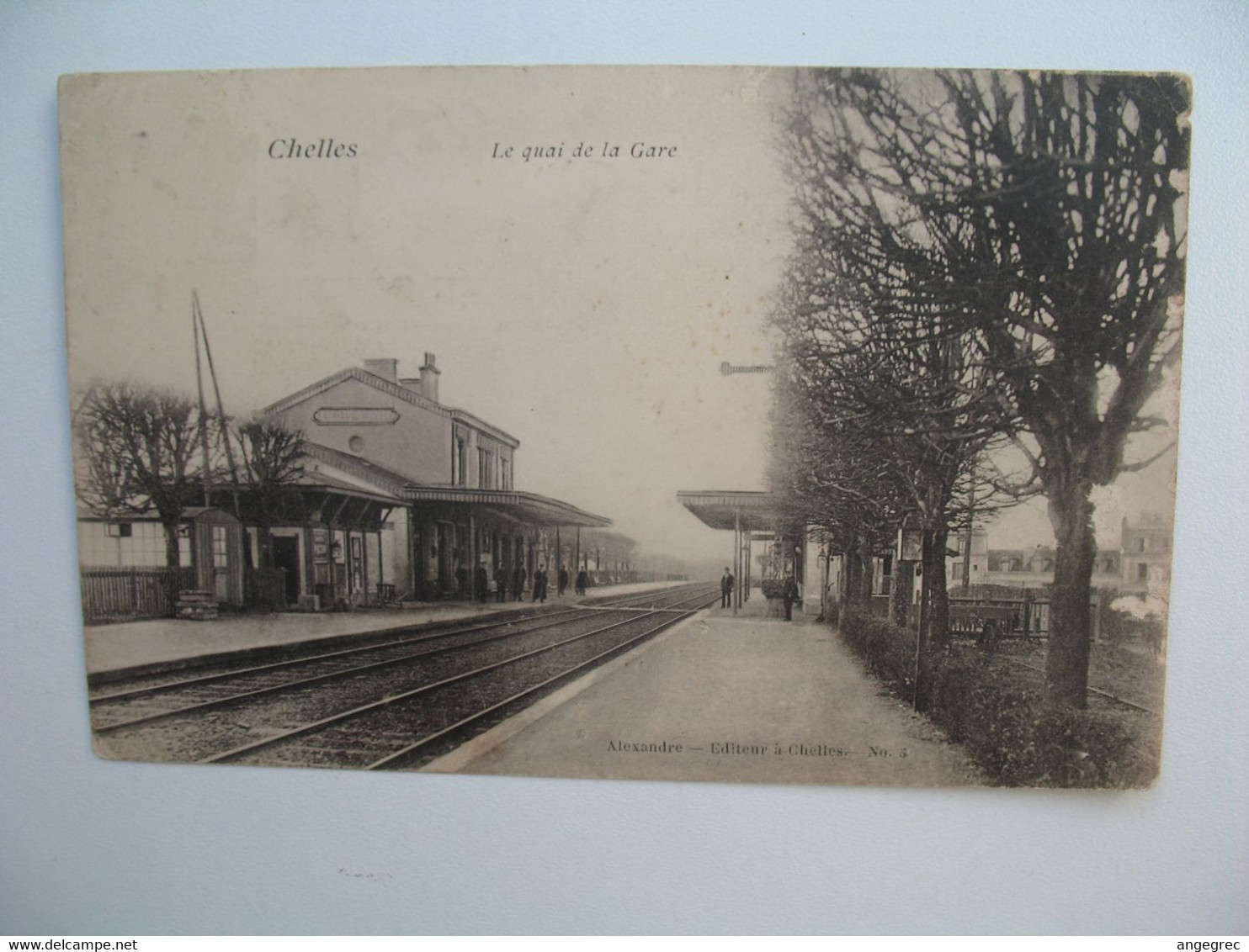 CPA  Chelles  Le Quai de la Gare