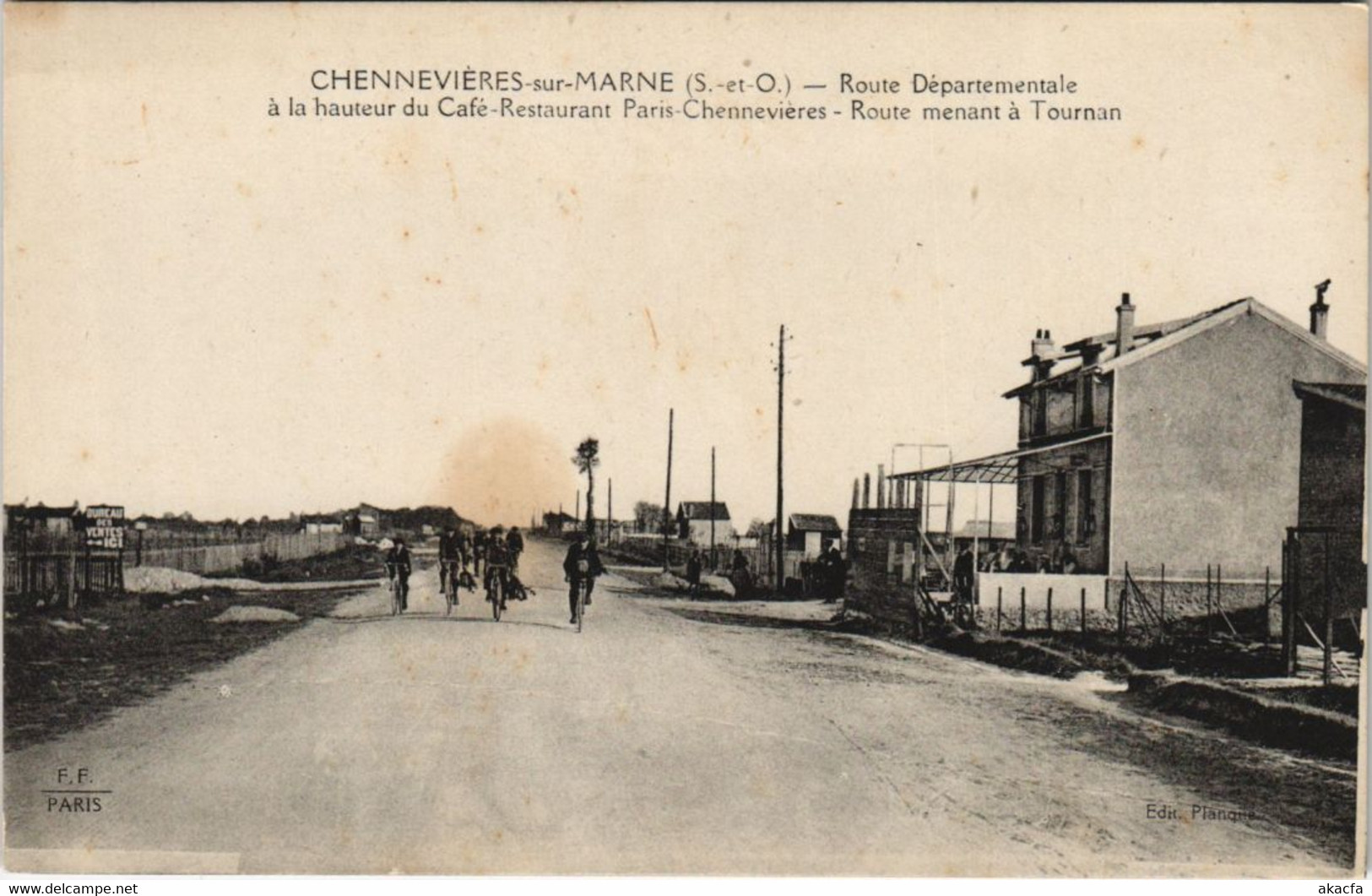 CPA CHENNEVIERES-sur-MARNE - Route Départementale (44915)