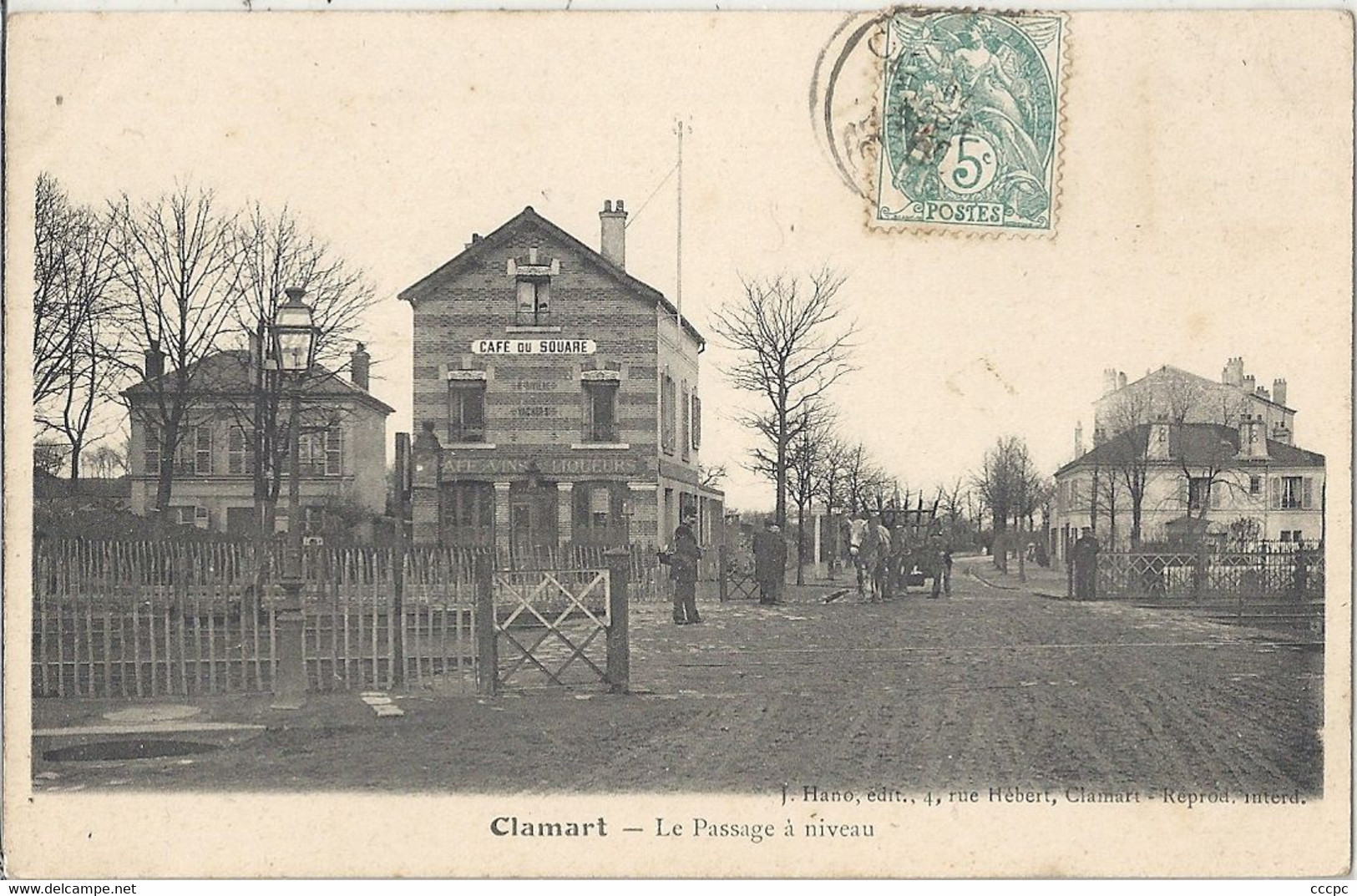 CPA Clamart Le Passage à niveau