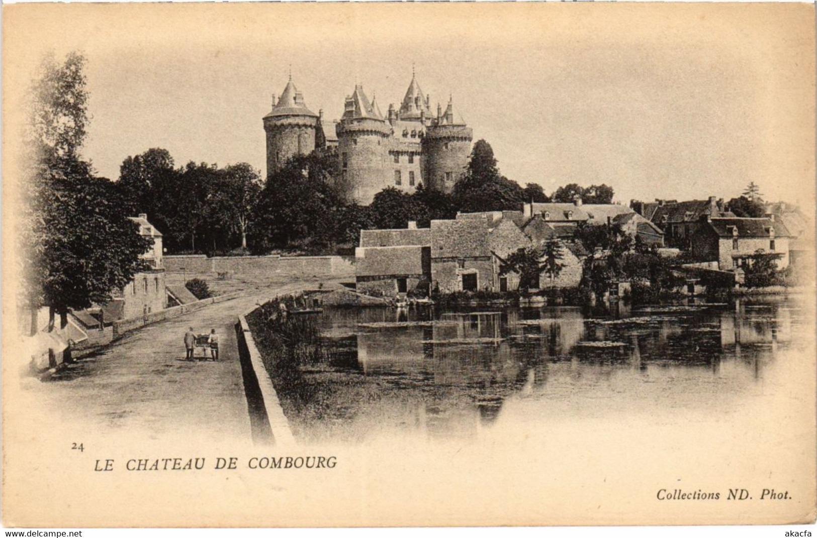 CPA Combourg Le Chateau FRANCE (1015123)