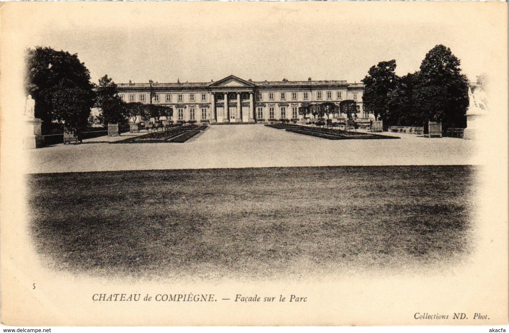 CPA Compiegne - Chateau de Compiegne - Facade sur le Parc (1031775)