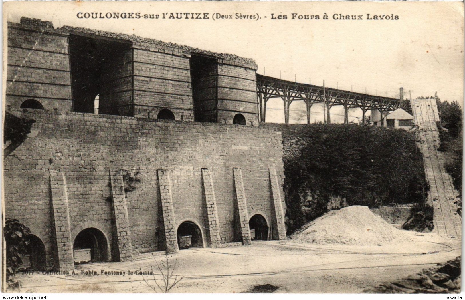 CPA Coulonges-sur-l'Autize - Les Fours a Chaux Lavois (989048)