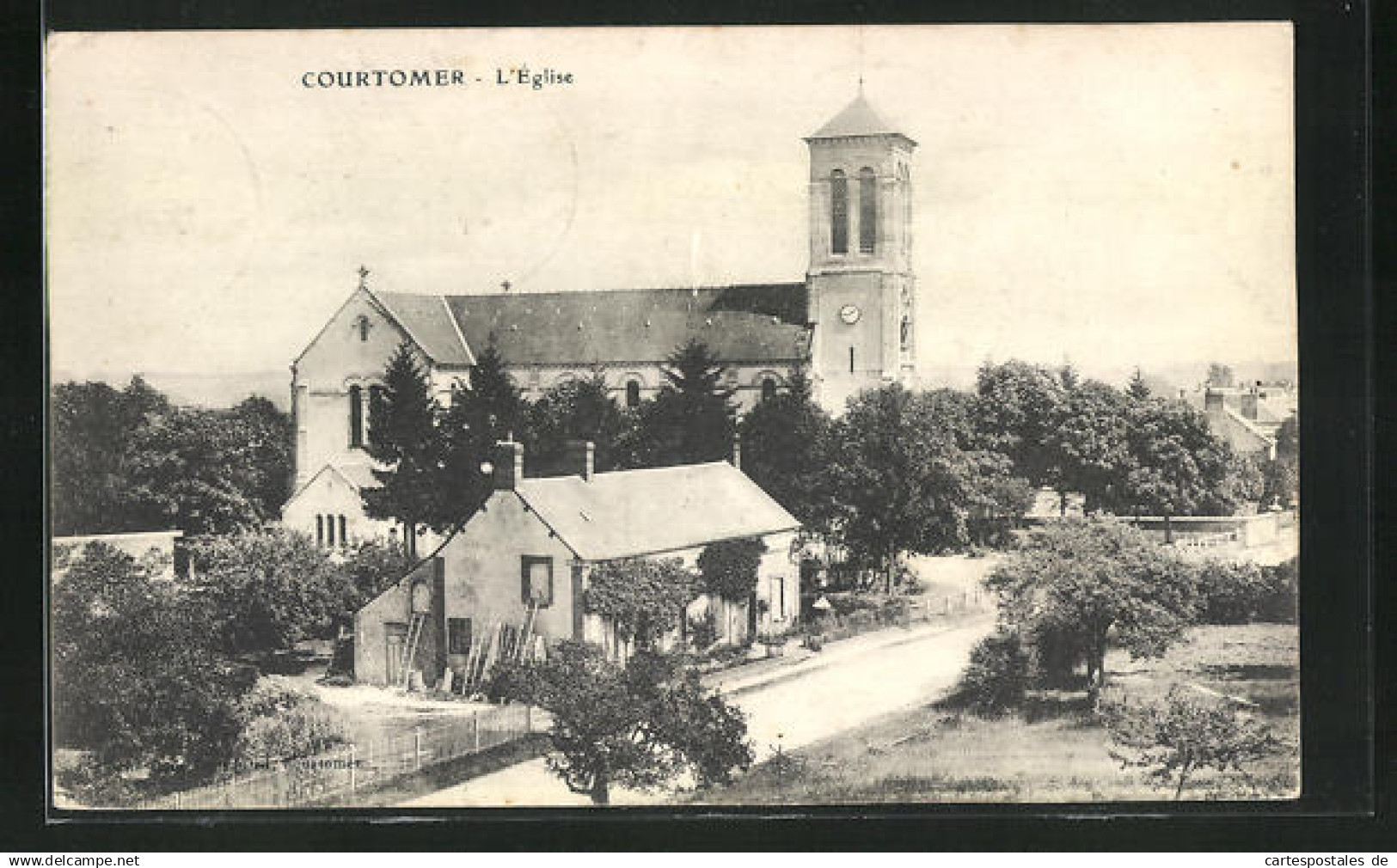 CPA Courtomer, l'Église