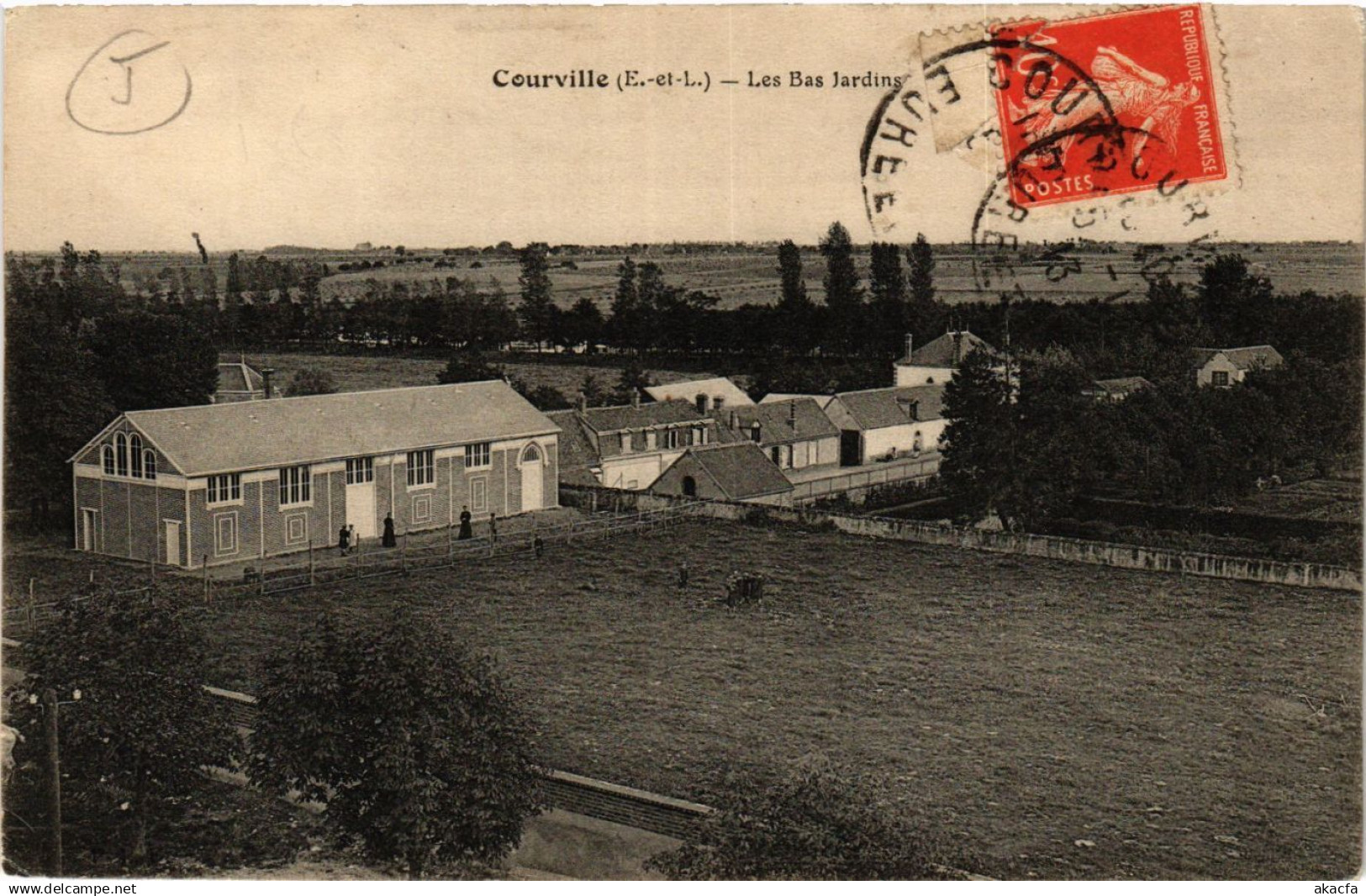 CPA COURVILLE - Les Bas Jardins (385569)