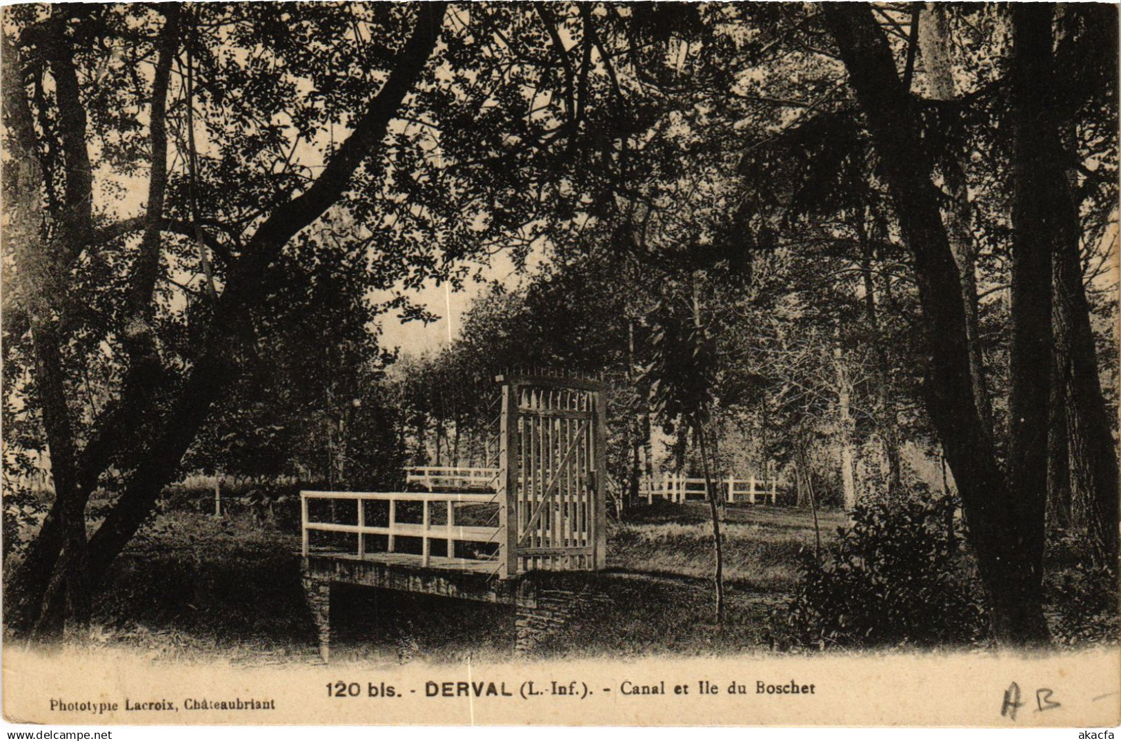 CPA Derval Canal et Ile du Boschet (1440344)