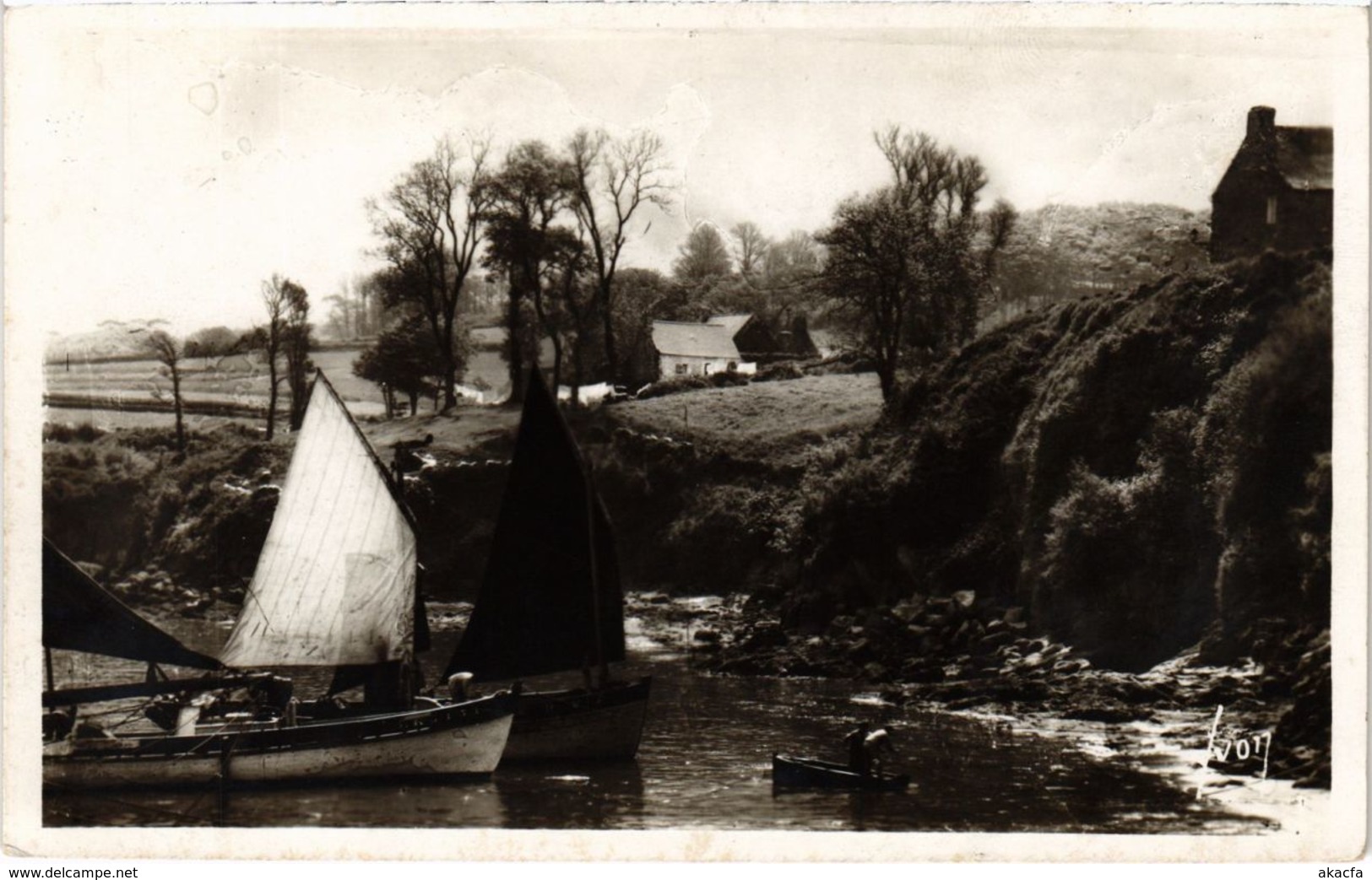 CPA Douarnenez- Marine Bretonne FRANCE (1025866)