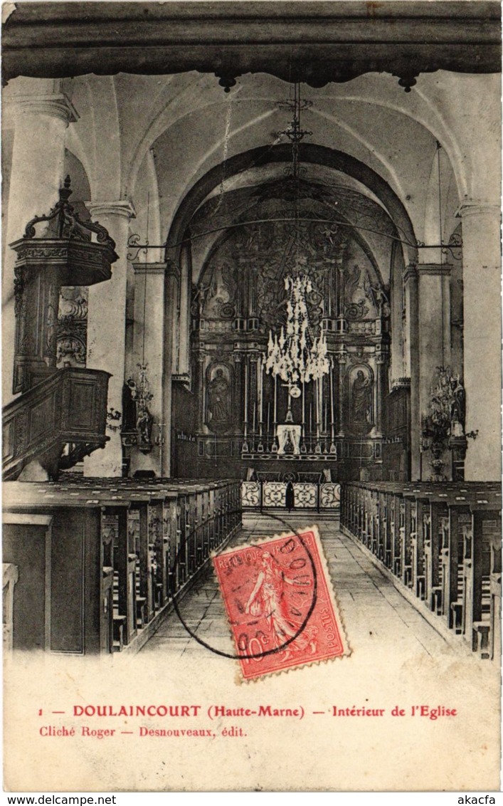 CPA Doulaincourt - Interieur de l'Église (995221)