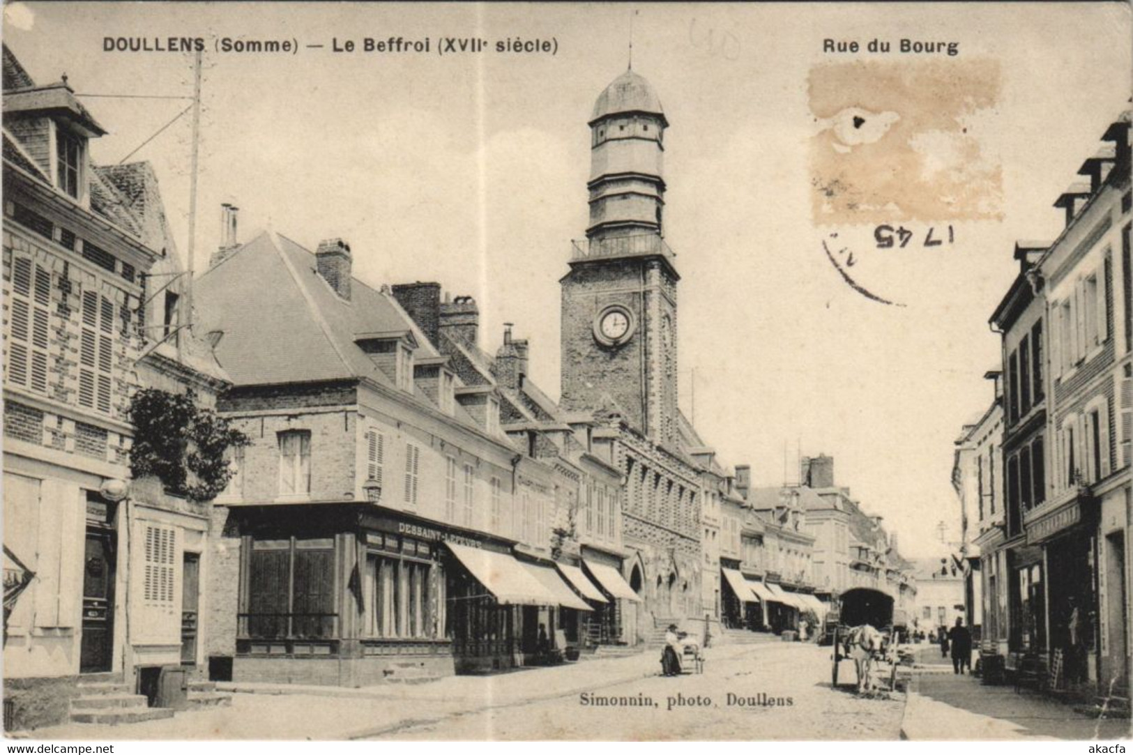 CPA DOULLENS Le Beffroi (806518)