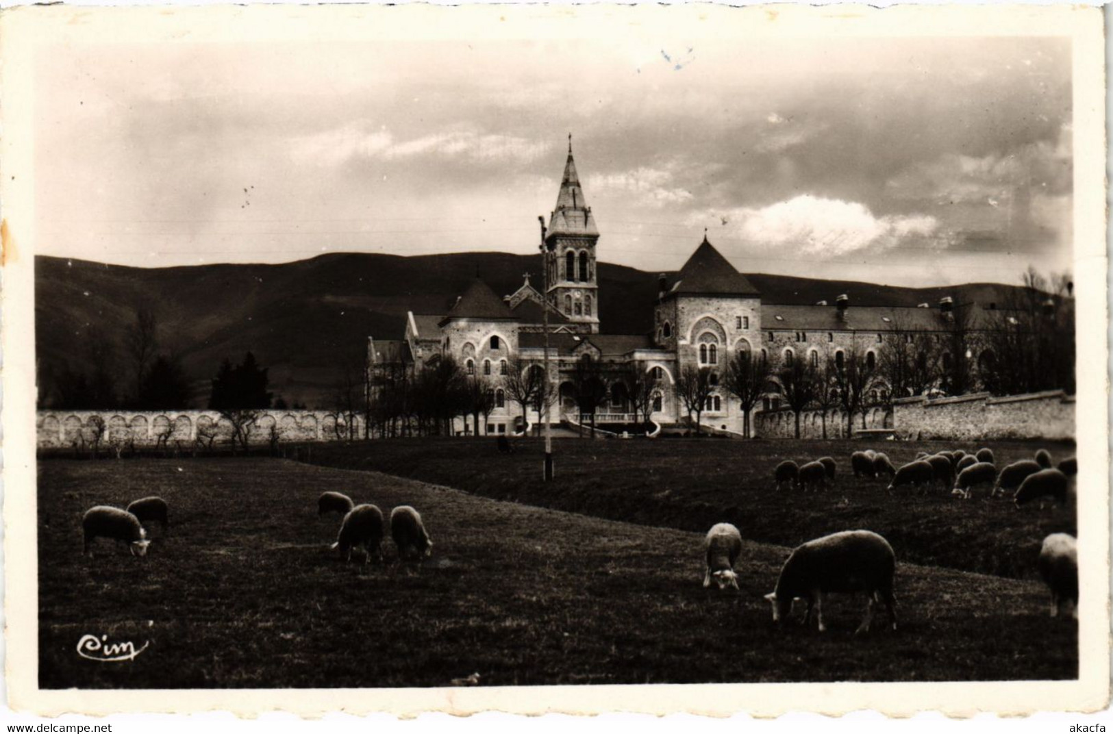 CPA Dourgne Abbaye Ste-Scholastique FRANCE (1016343)