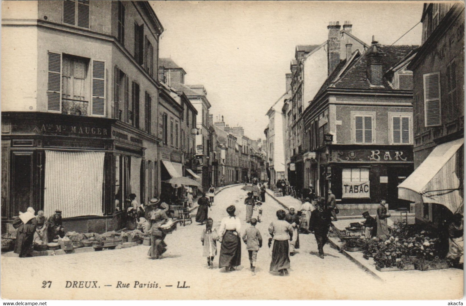 CPA DREUX - Rue Parisis (128480)