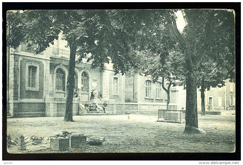 cpa du 11  Arques Place de la Mairie éditeur M. Ala épicier à Arques  MABT20