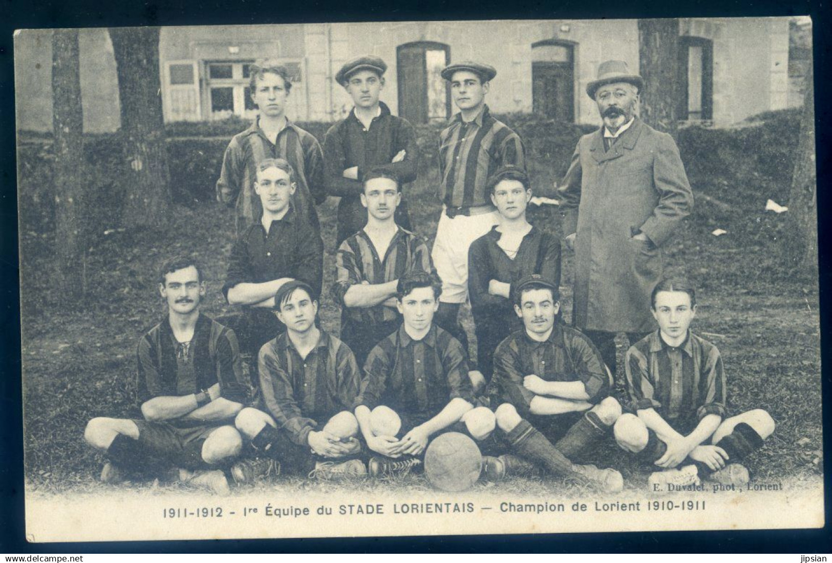 cpa du 56 Lorient -- 1911-1912 1ère équipe du Stade Lorientais -- Champion de Lorient 1910-1911    MAI24-22bis