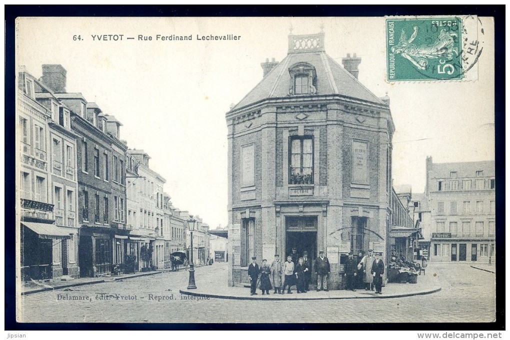 cpa du 76 Yvetot  rue Ferdinand Lechevallier   JIP1