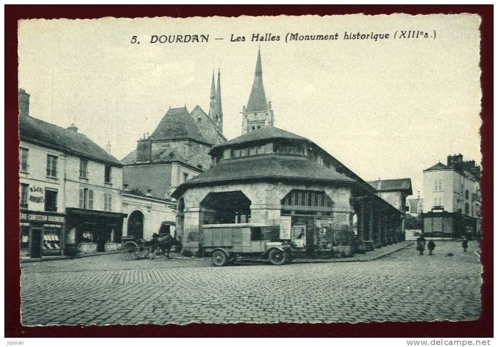 cpa  du  91  Dourdan les Halles ( Monument historique XIIIès)  DUA5