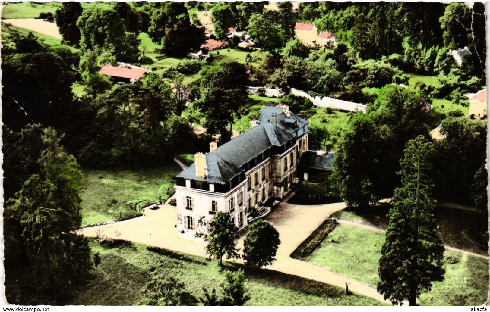 CPA En Avion au-Dessus de .. ASNIERES-sur-OISE (S.-et-O.) (290255)