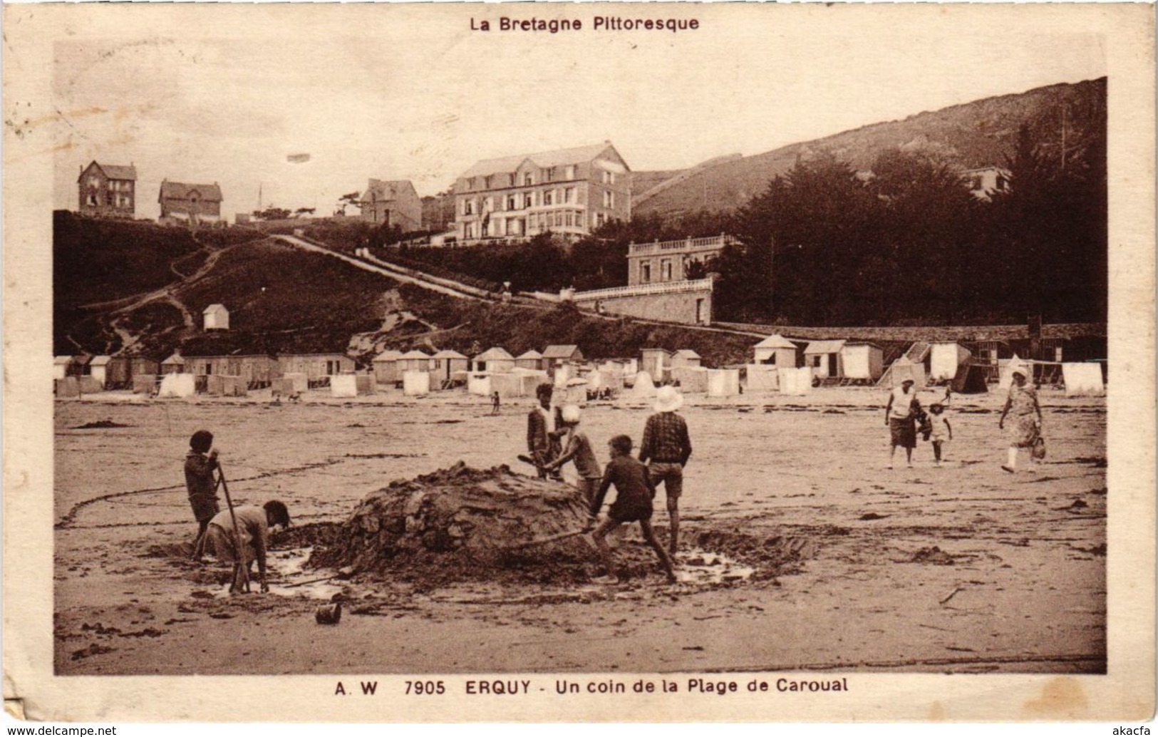 CPA ERQUY - Un coin de la Plage de Caroul (103986)