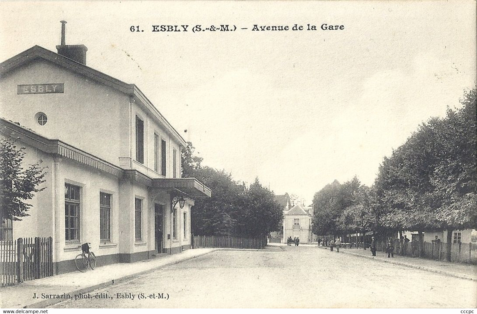 CPA Esbly avenue de la Gare