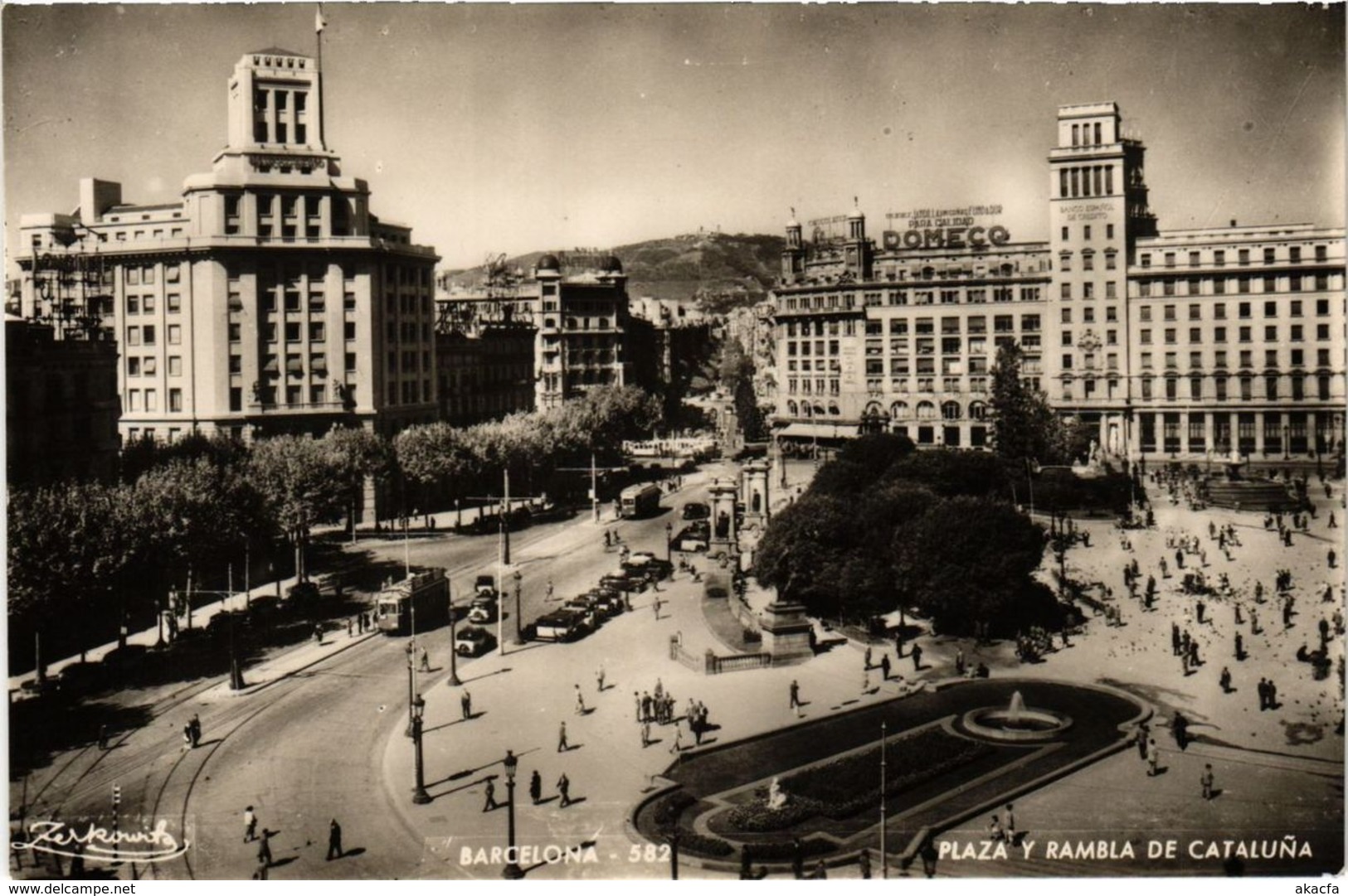 CPA Espagne BARCELONA - Plaza y rambla de Cataluna (304431)