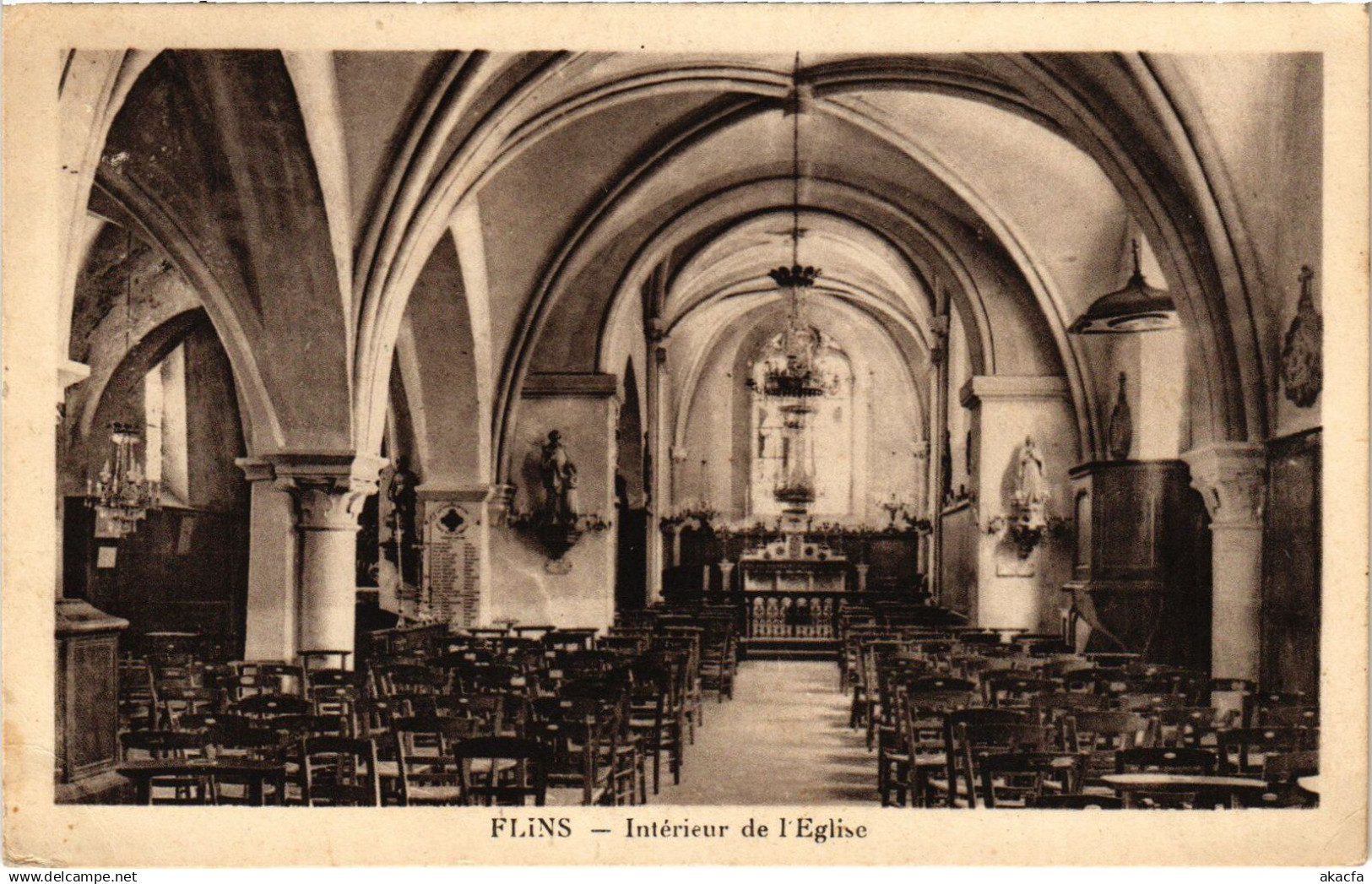 CPA FLINS-sur-SEINE Interieur de l'Eglise (1384916)