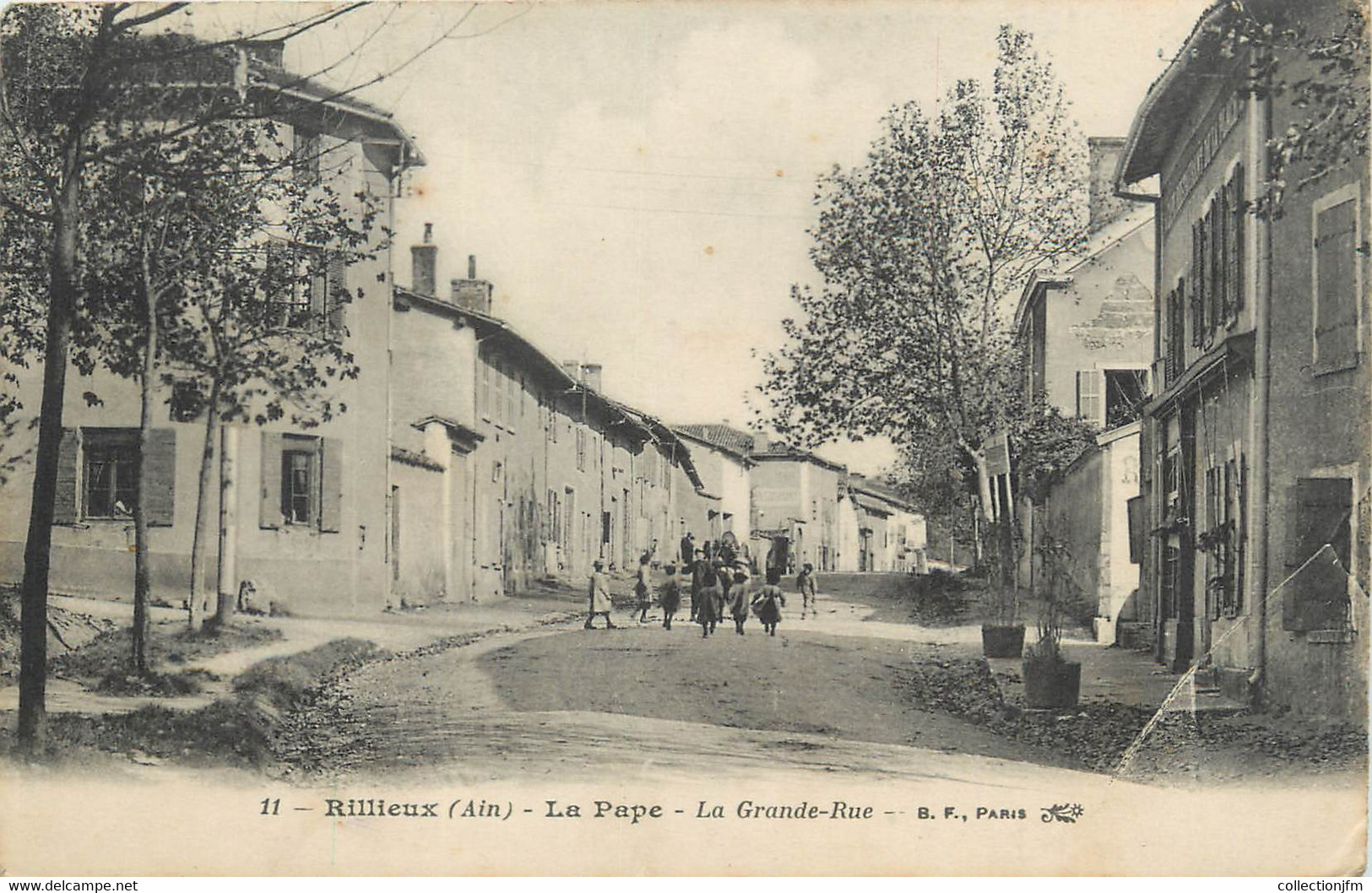 .CPA  FRANCE 69 " Rillieux La Pape, La grande rue"