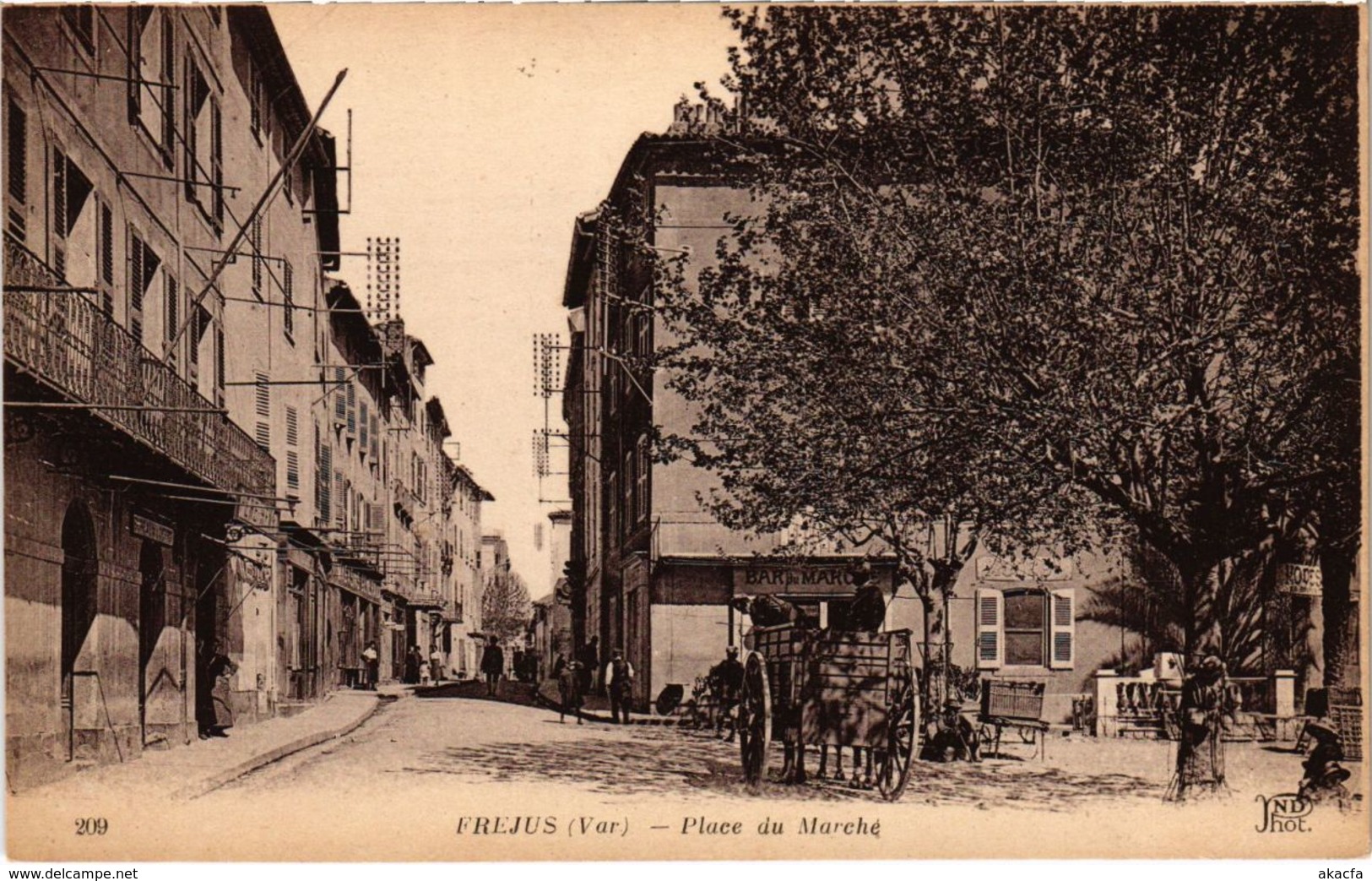 CPA FRÉJUS - Place du Marche (106951)