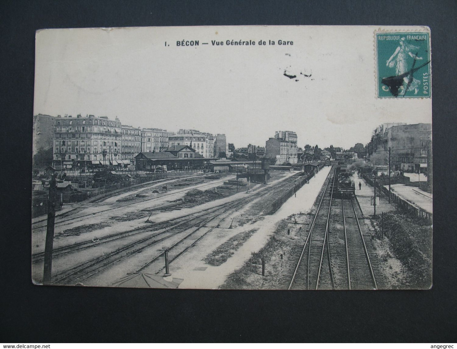 CPA Gare : Bécon - Vue Générale de la Gare