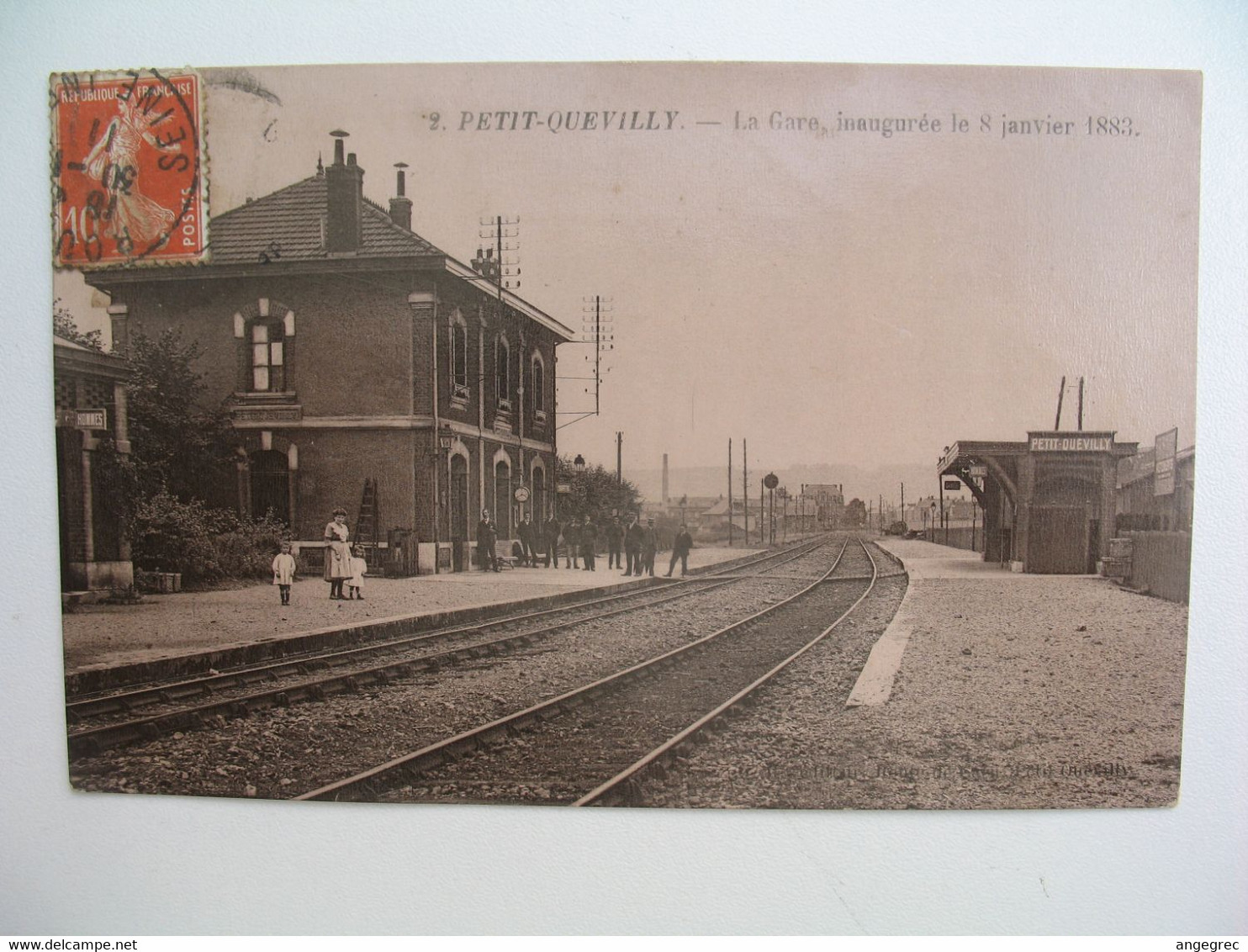 CPA Gare  :  Petit-Quevilly -  La Gare inaugurée le 8 janvier 1883