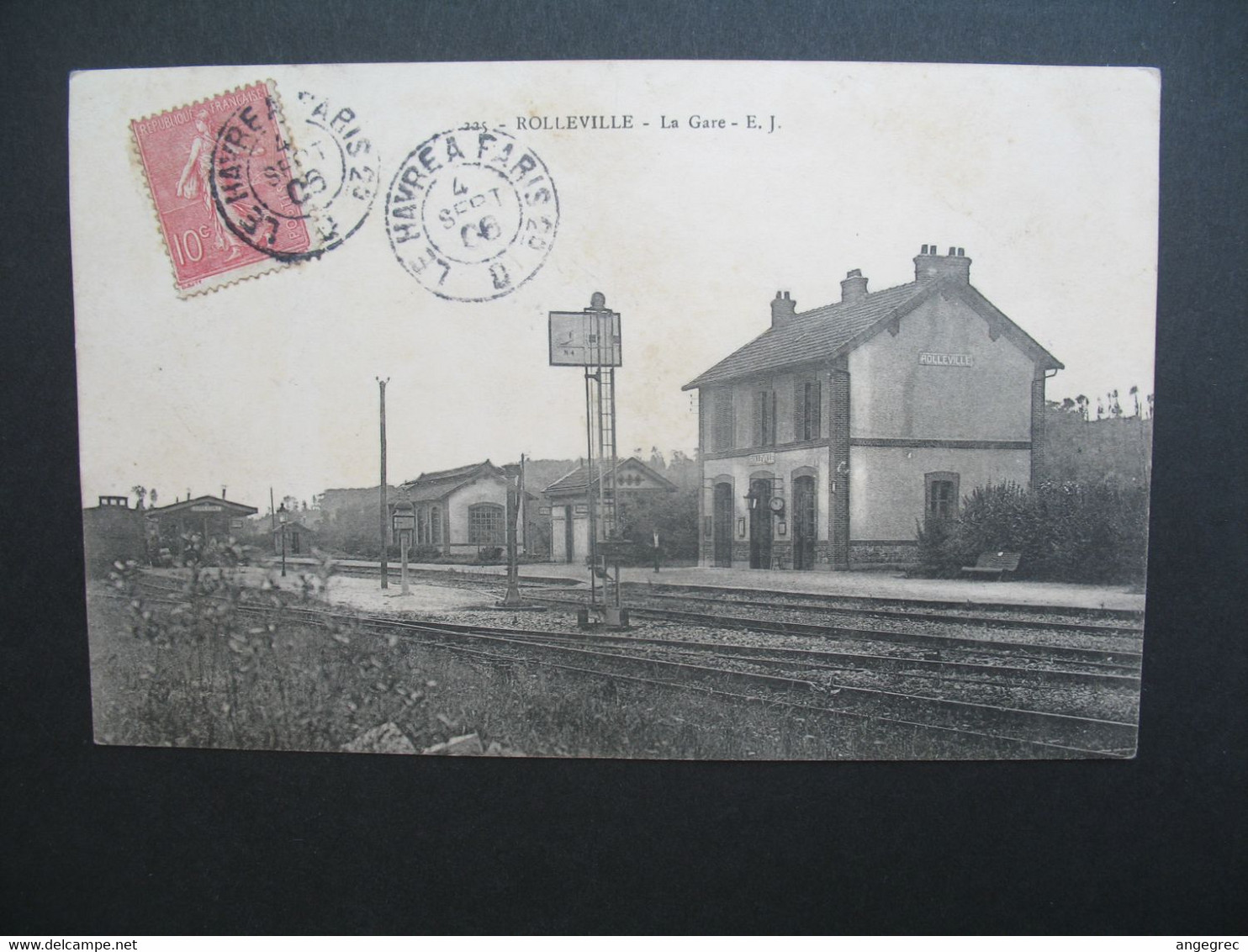 CPA Gare :  Rolleville - La Gare