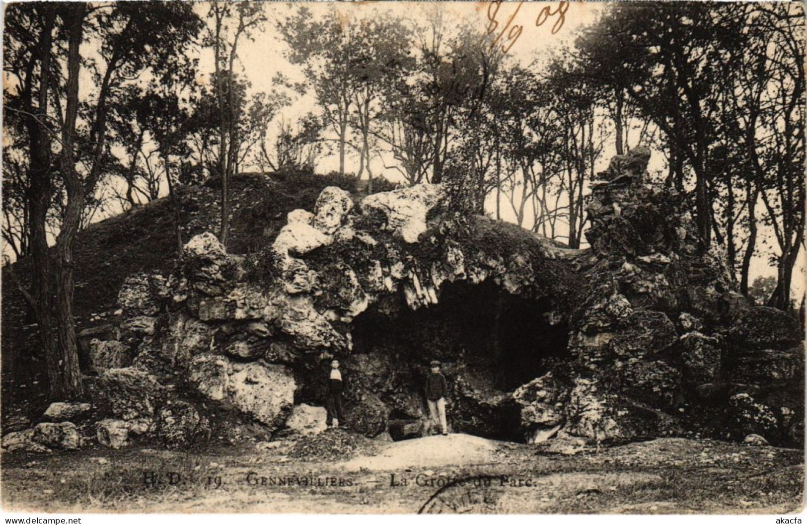 CPA Gennevilliers La Grotte du Parc (1312426)