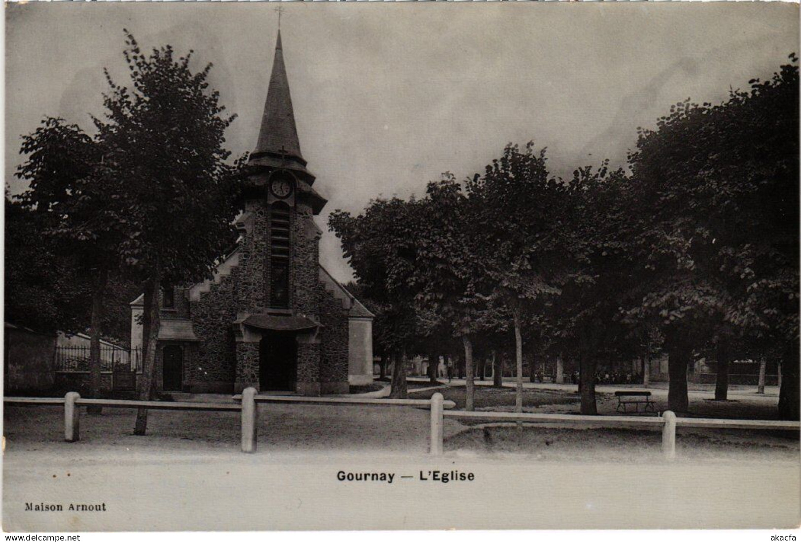 CPA GOURNAY-sur-MARNE Eglise (1353892)