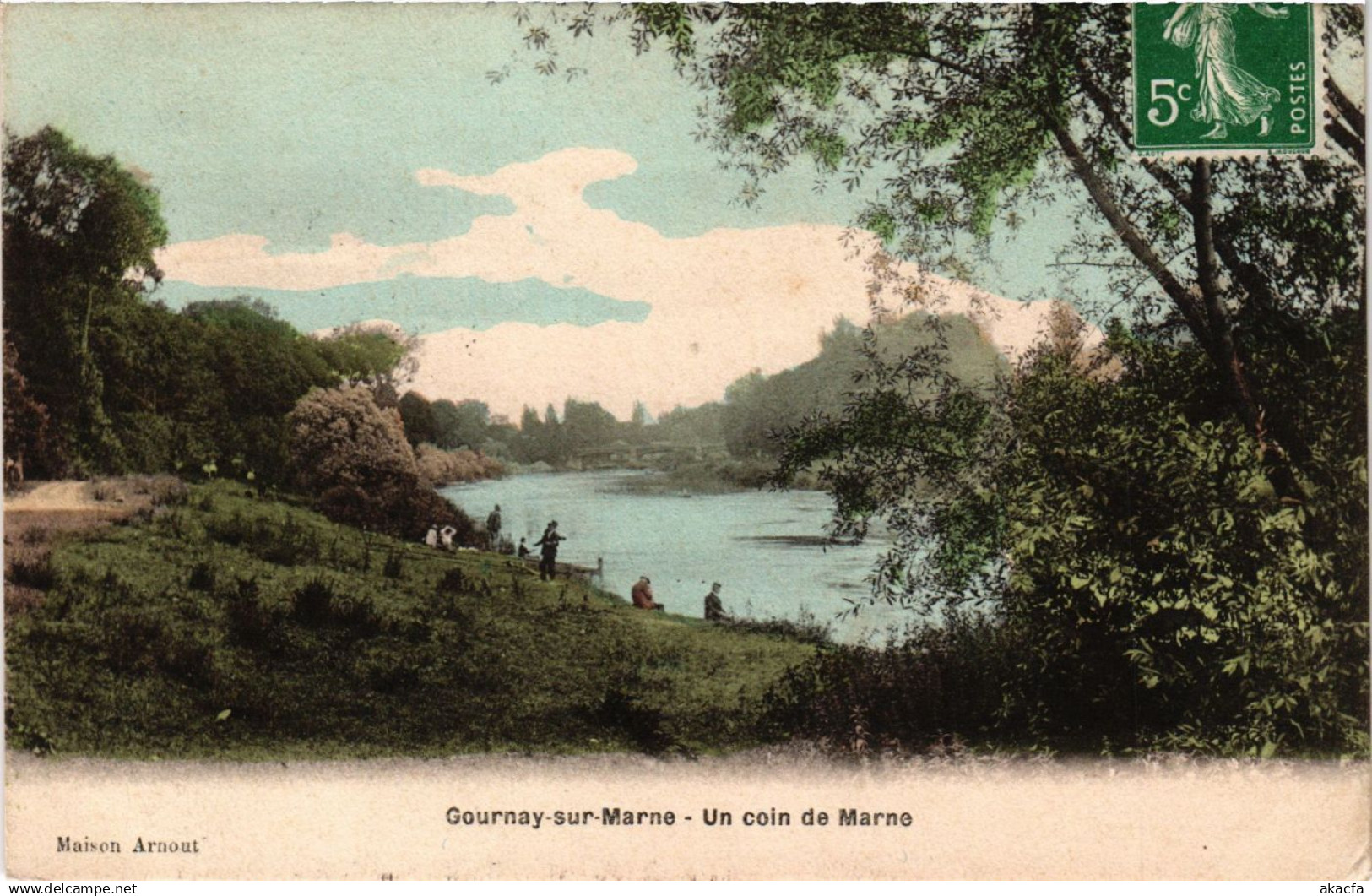 CPA GOURNAY-sur-MARNE - Un coin de Marne (740279)