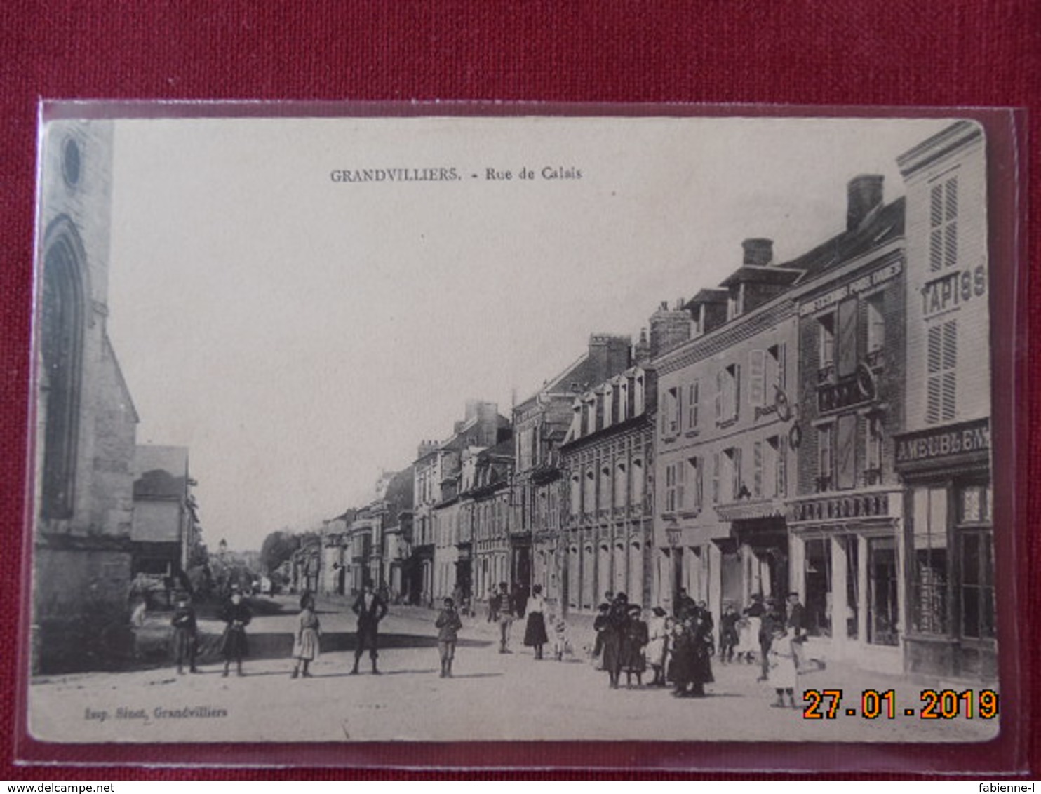 CPA - Grandvilliers - Rue de Calais