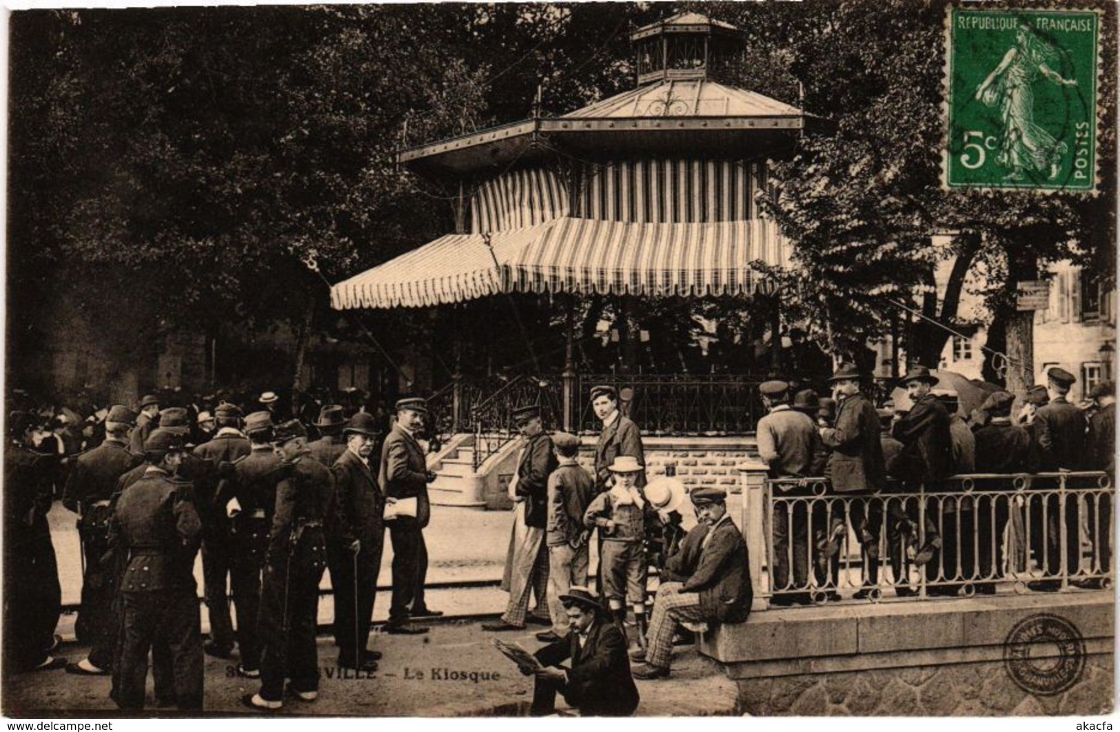 CPA GRANVILLE - Le Kiosque (245916)