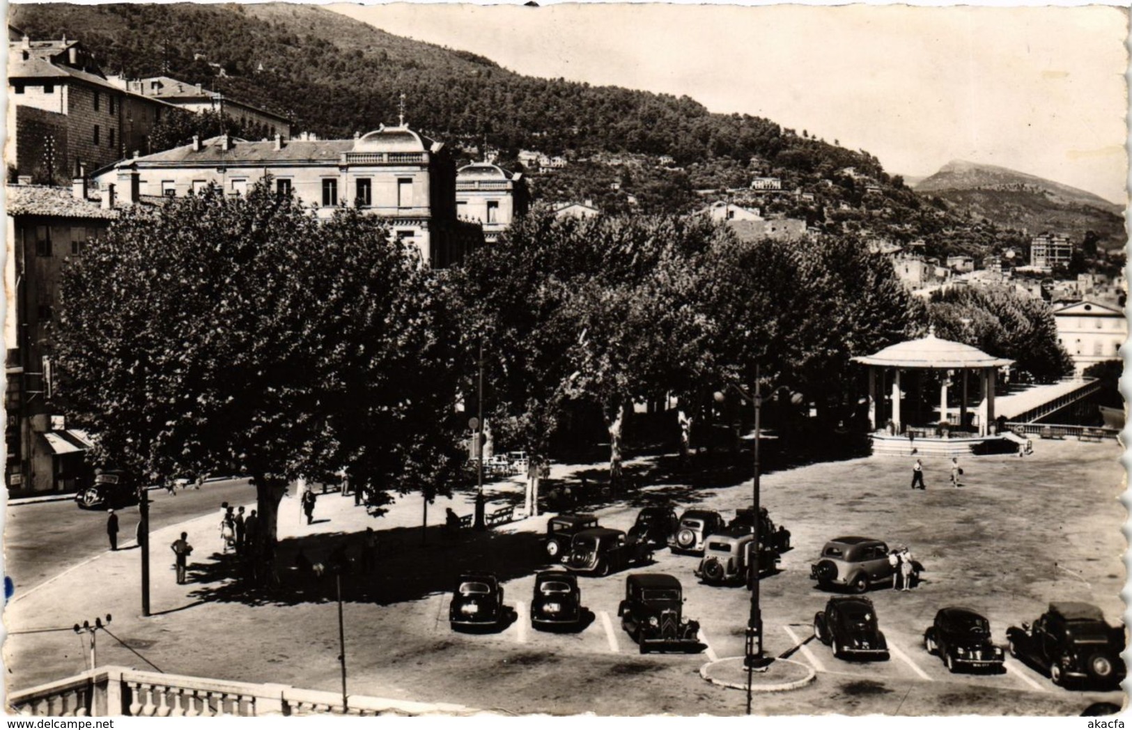 CPA Grasse- Le Cours FRANCE (1004384)