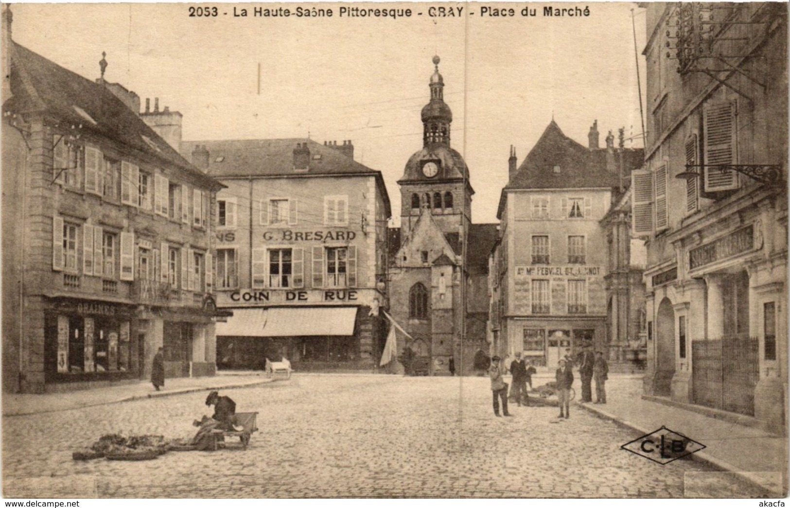 CPA GRAY Place du Marché (868817)