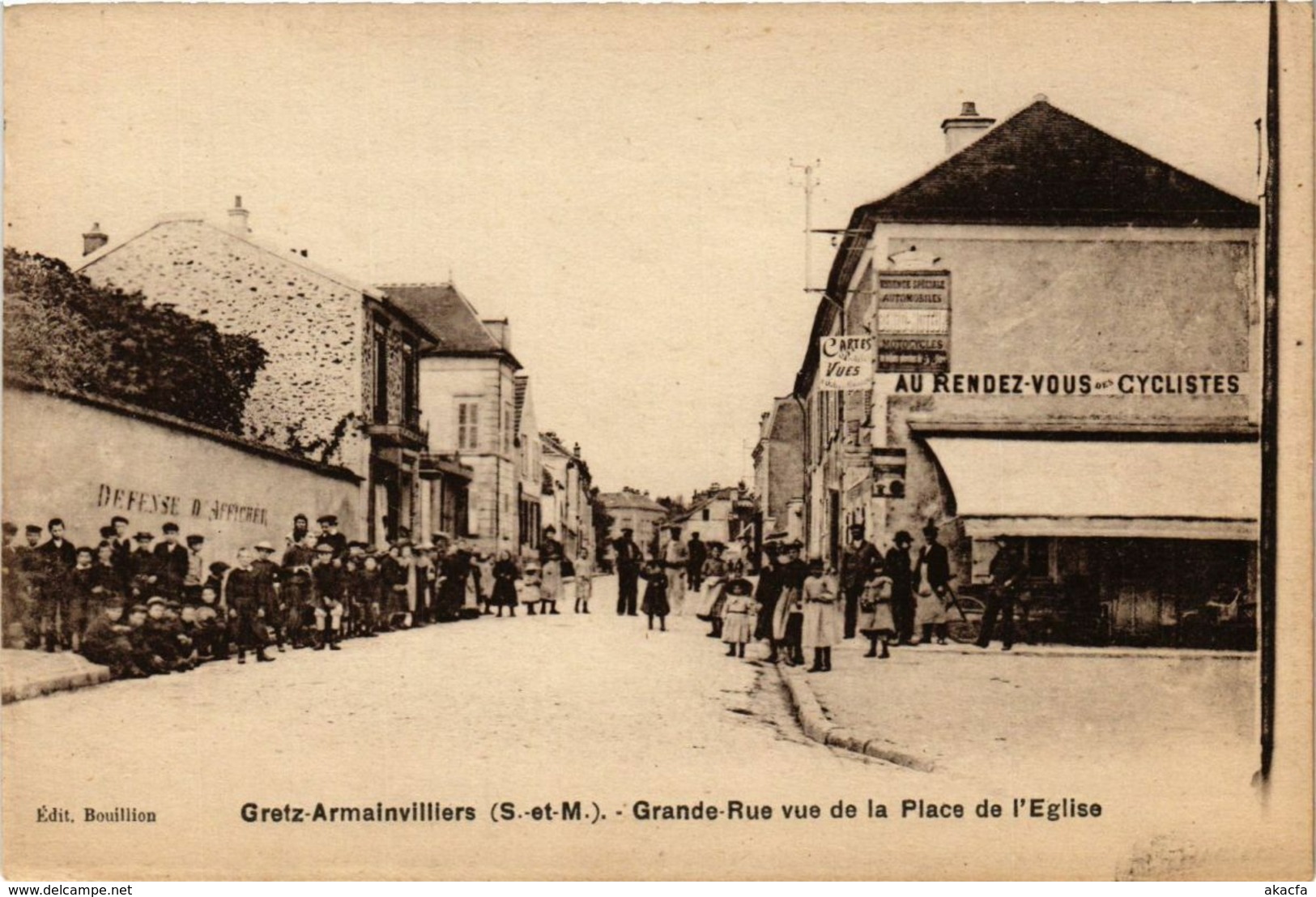 CPA GRETZ-ARMAINVILLIERS - Grande-Rue vue de la Place de (249838)