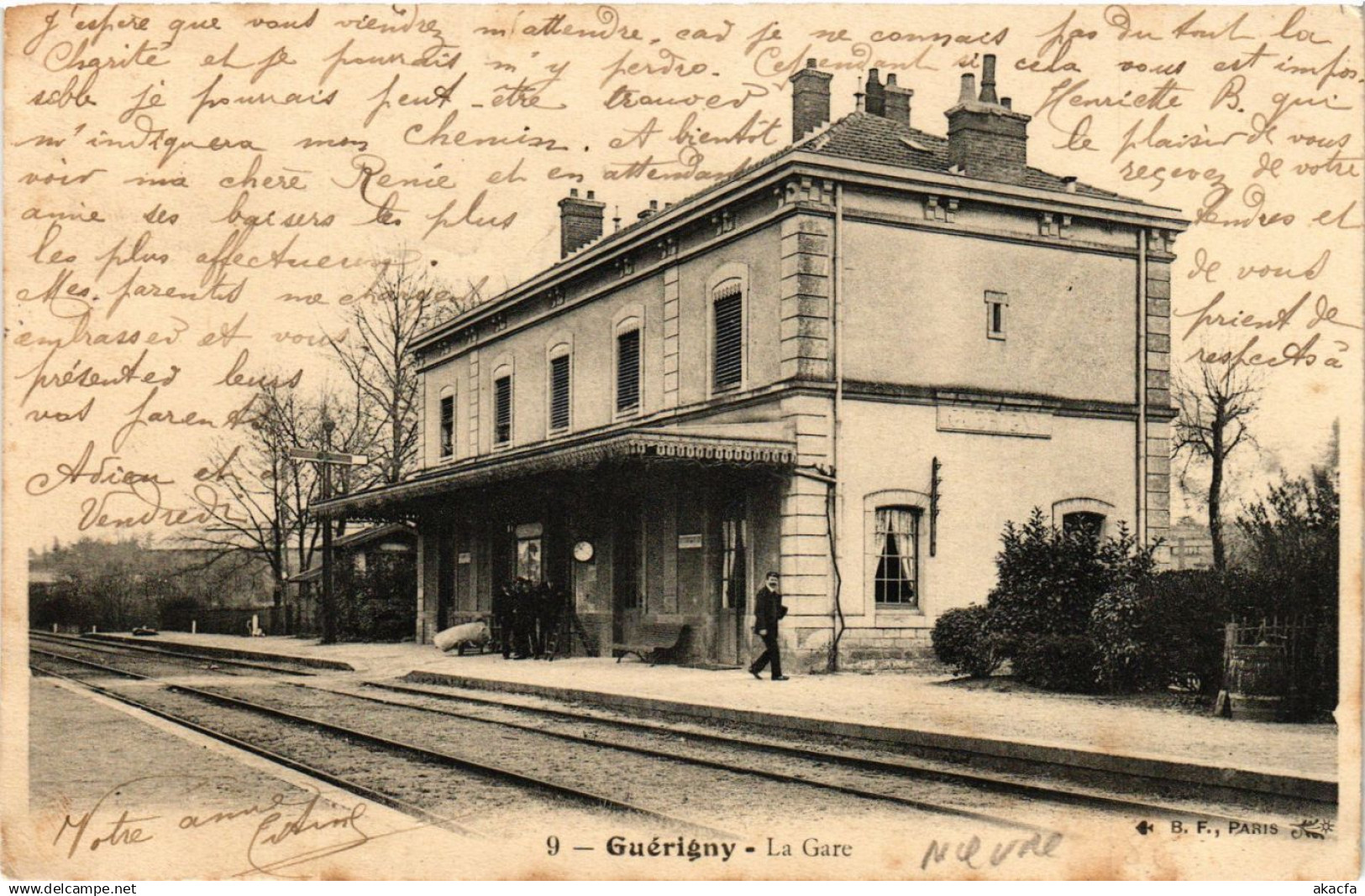 CPA GUERIGNY - La Gare (420678)