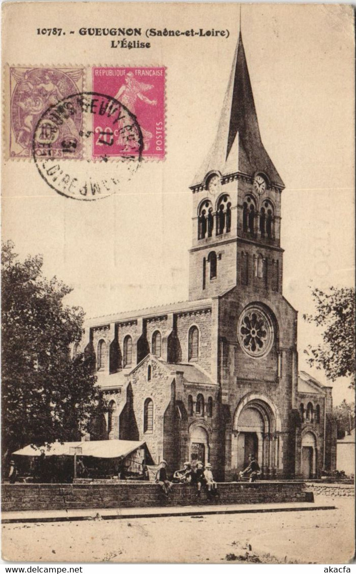 CPA GUEUGNON L'Eglise (1190371)