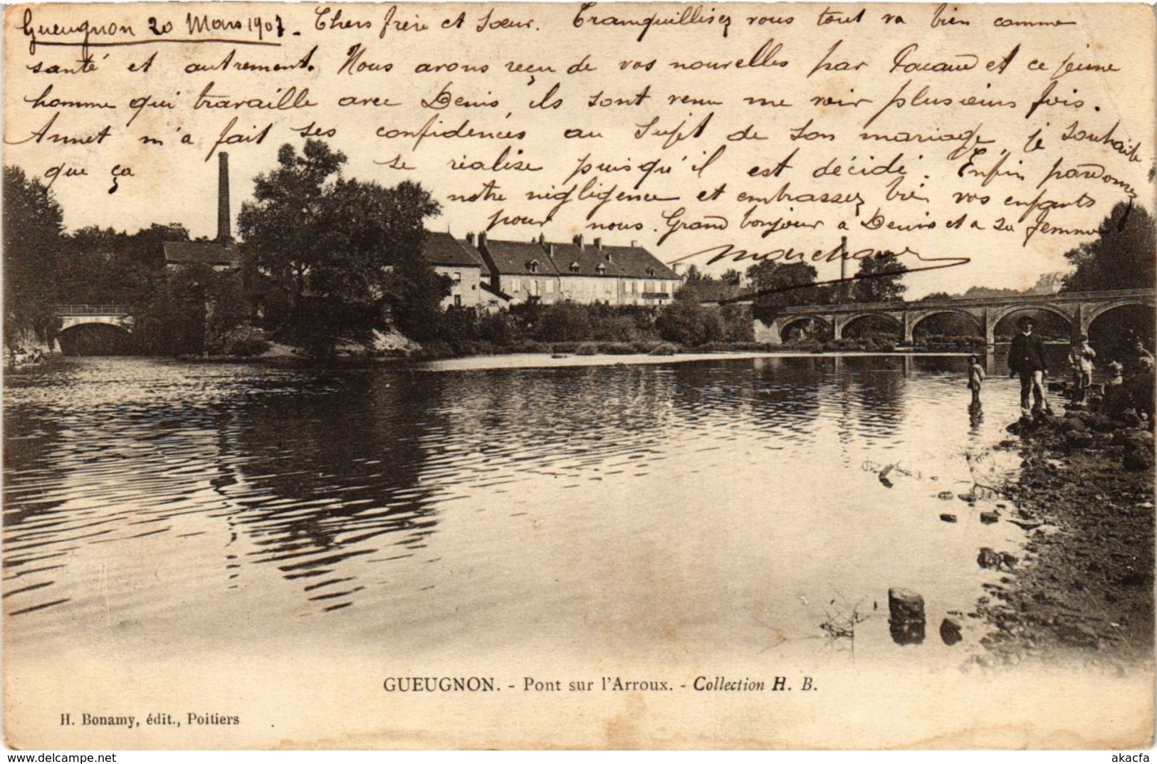 CPA Gueugnon Pont sur l'Arroux FRANCE (952866)