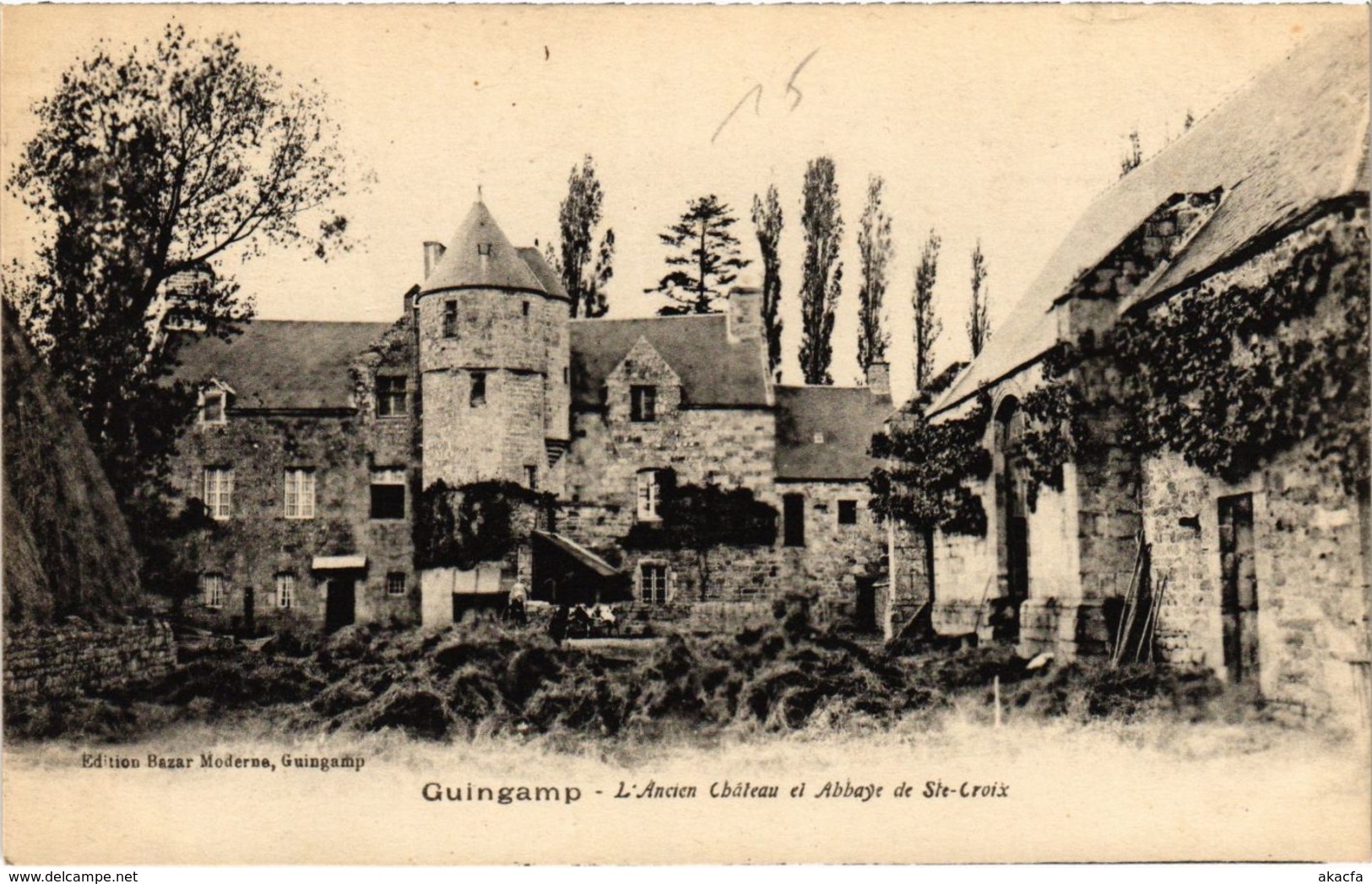 CPA GUINGAMP - L'Ancien Chateau (994013)