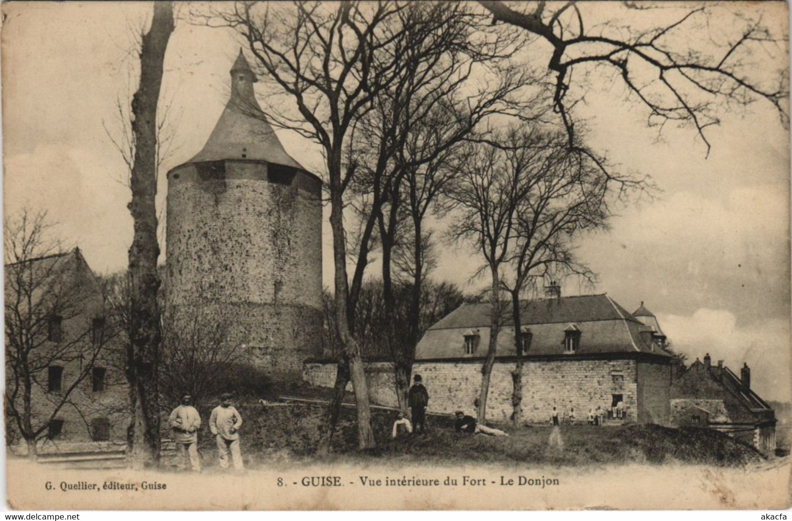 CPA Guise Vue interieure du Fort FRANCE (1051913)