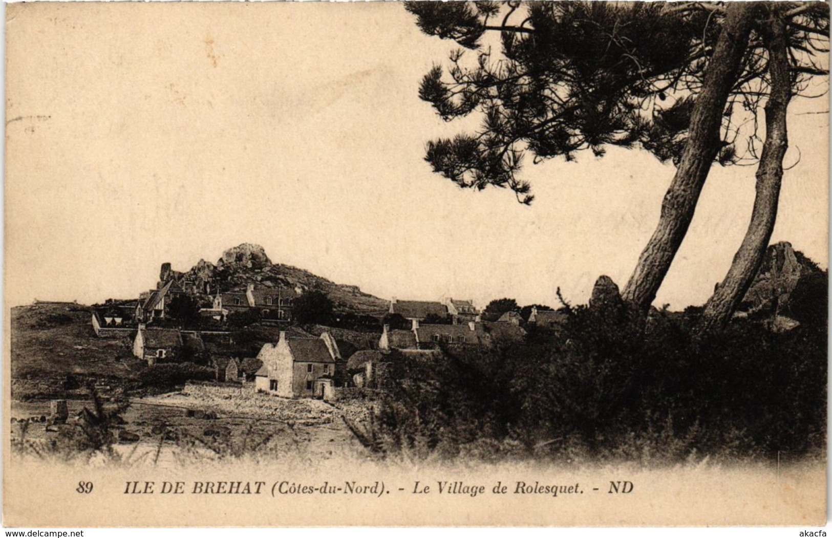 CPA Ile de BRÉHAT - Le Village de Rolesquet (104306)