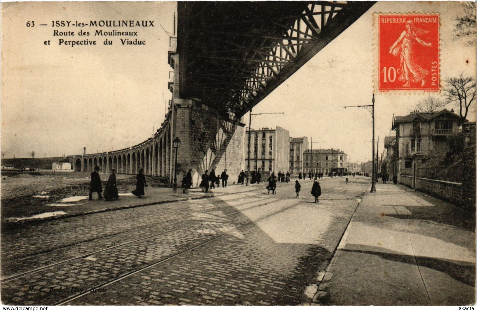 CPA Issy les Moulineaux - Route des Moulineaux (274796)