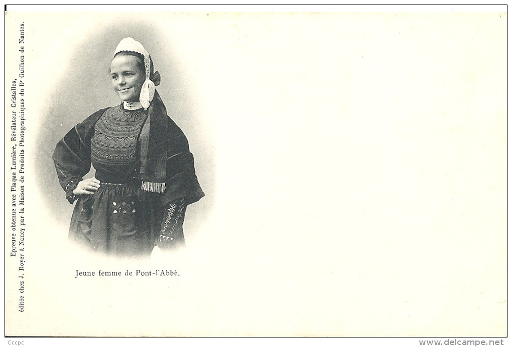 CPA Jeune femme de Pont-l'Abbé